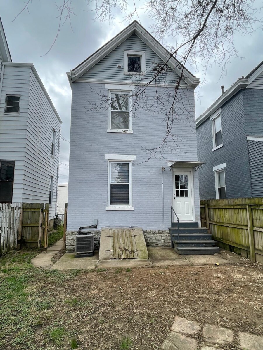 WhatsApp Image 2026-10-04 at 13.32.25 (7) 1820 Wayland Ave, Cincinnati, OH 45212