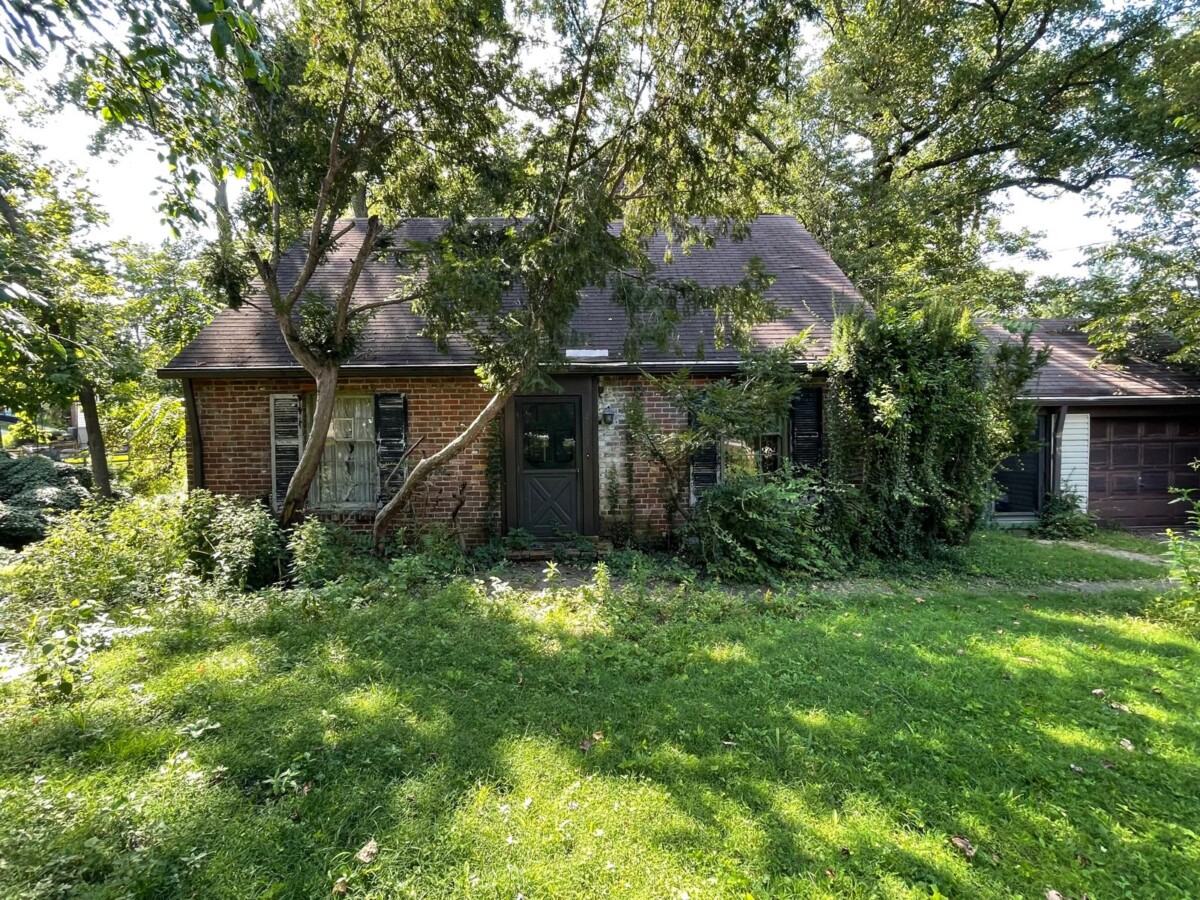 2667 Losantiville Ave. Golf Manor OH 45237